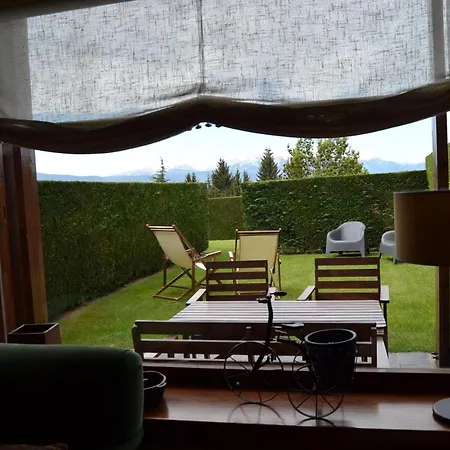 Con Piscina En Agoustrina Holiday home Angoustrine