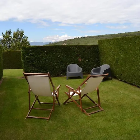 Con Piscina En Agoustrina Holiday home