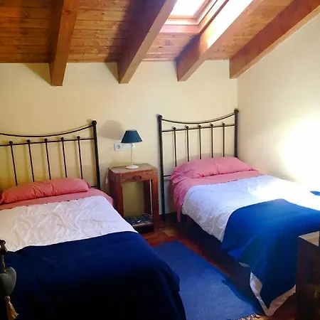 Con Piscina En Agoustrina Holiday home