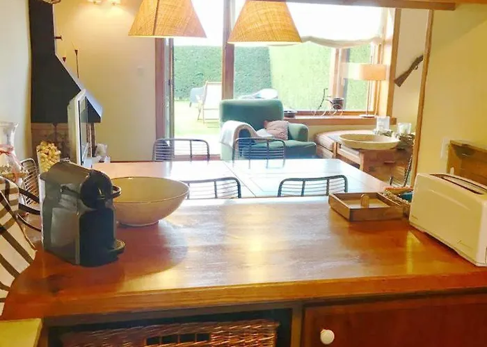 Con Piscina En Agoustrina Angoustrine